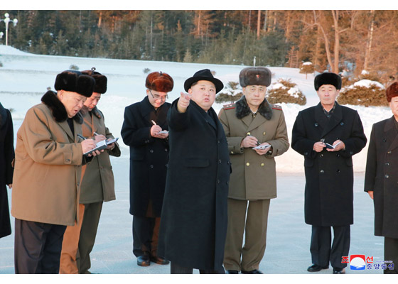 김정은-백두산03.jpg