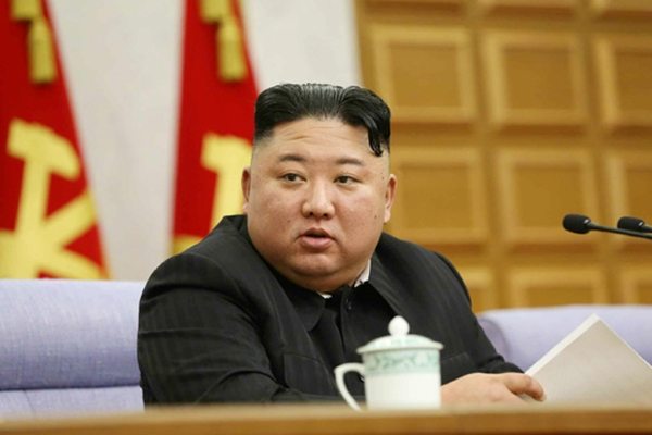 Kim Jong Un Continues Report on First Agenda Item